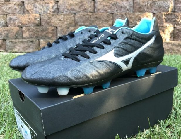 Mizuno Rebula V1 Soccer Cleat