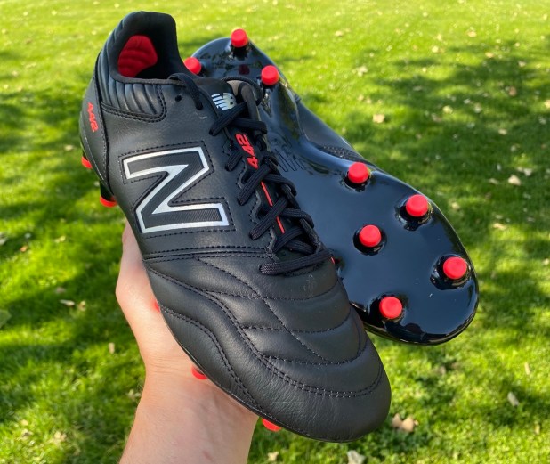 New Balance 442 v2 Soccer Cleats