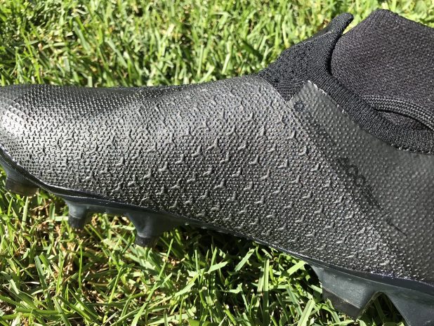 Nike Phantom Vision Lateral Control