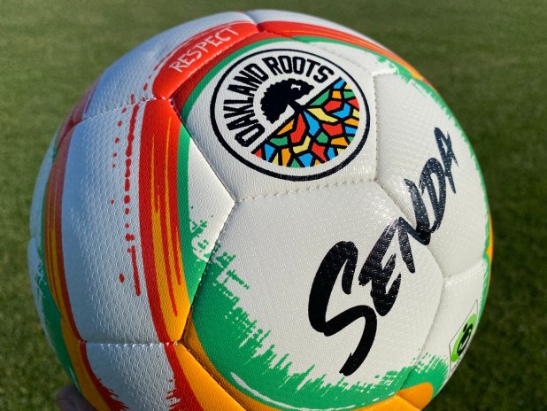 Oakland Roots Senda Soccer Ball