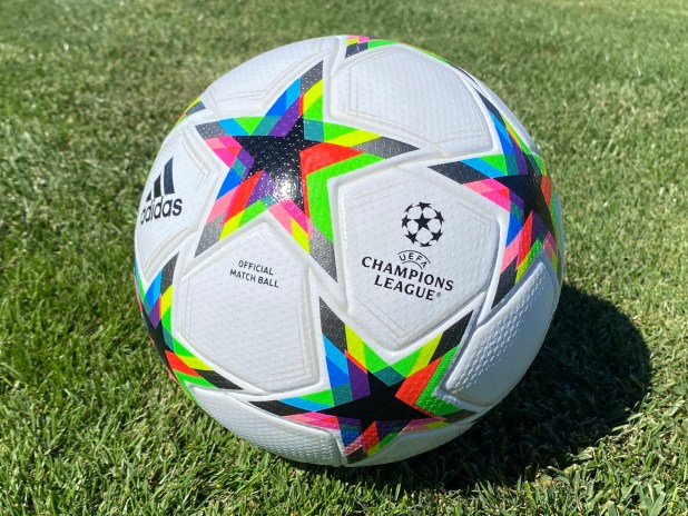 Official Match Ball Champions League 2022