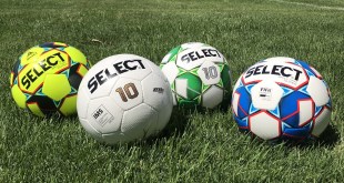 SELECT Soccer Balls 2018