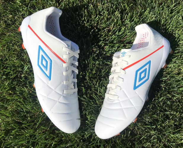 Umbro Medusae III Pro