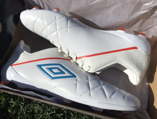 Umbro Medusae III Unboxing