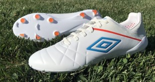 Umbro Medusae Pro III Review